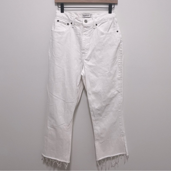 Abercrombie & Fitch Jeans Curve Love White Ultra High Rise Kick Flare 4 / 27 - Picture 2 of 11